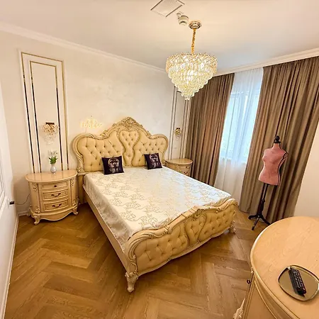 Targ Paste - Dormitor Dublu Cu Baie Privata Lejlighed *