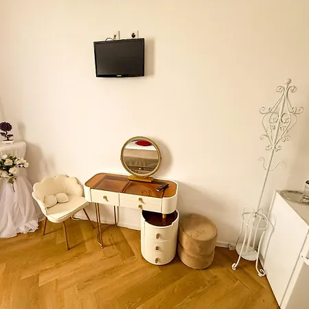 Apartment Cozy Christmas Bedroom - Dormitor Dublu Cu Baie Privata