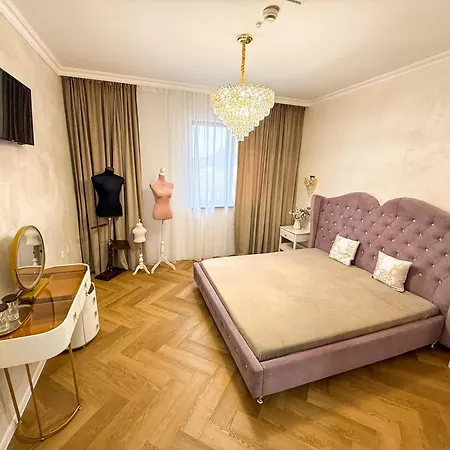 Targ Paste - Dormitor Dublu Cu Baie Privata Lejlighed