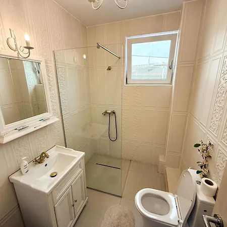 Cozy Christmas Bedroom - Dormitor Dublu Cu Baie Privata *