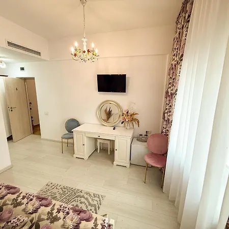 Cozy Christmas Bedroom - Dormitor Dublu Cu Baie Privata Craiova