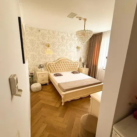 Cozy Christmas Bedroom - Dormitor Dublu Cu Baie Privata Apartment Craiova