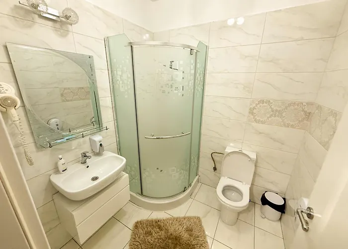 Targ Paste - Dormitor Dublu Cu Baie Privata Craiova