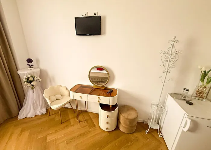 Appartement Cozy Christmas Bedroom - Dormitor Dublu Cu Baie Privata