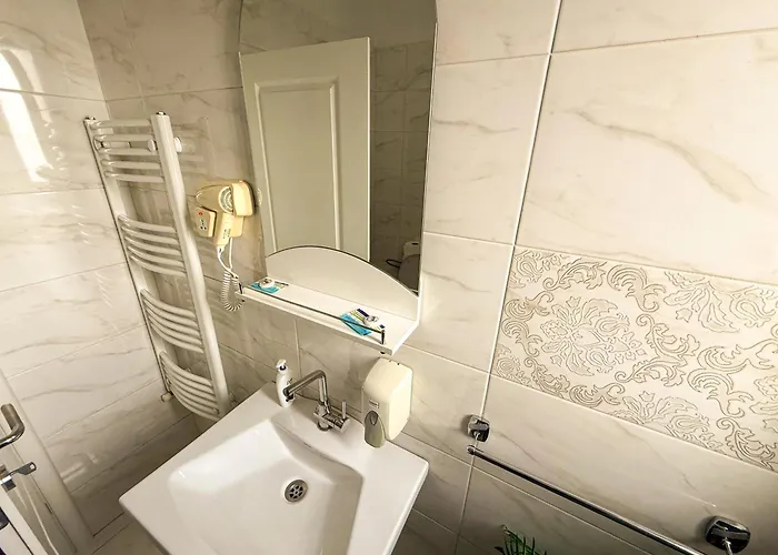 Appartement Cozy Christmas Bedroom - Dormitor Dublu Cu Baie Privata