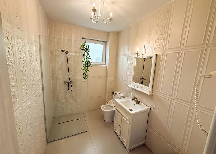 Cozy Christmas Bedroom - Dormitor Dublu Cu Baie Privata