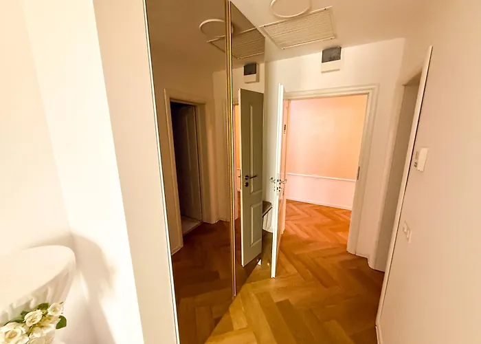 Appartement Cozy Christmas Bedroom - Dormitor Dublu Cu Baie Privata