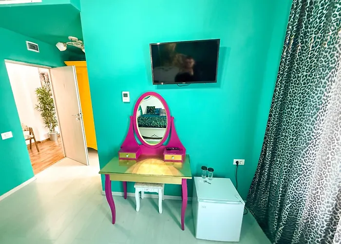 Appartement Cozy Christmas Bedroom - Dormitor Dublu Cu Baie Privata